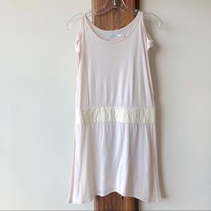 UO Kimchi Blue Off-White Sleeveless Tunic- L